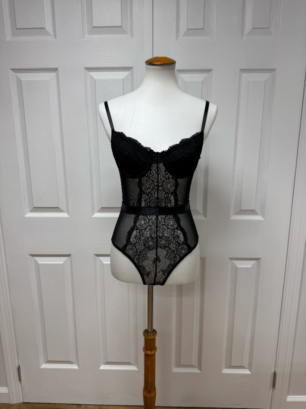 Thatssofetch Conlan Bodysuit -‎ Size 4.